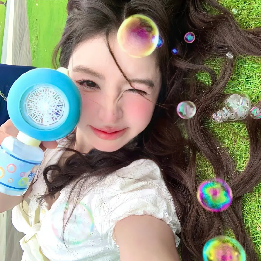 坠雪少女