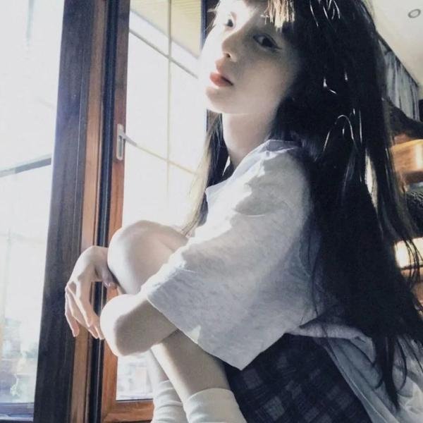 女高中生给你做饭了